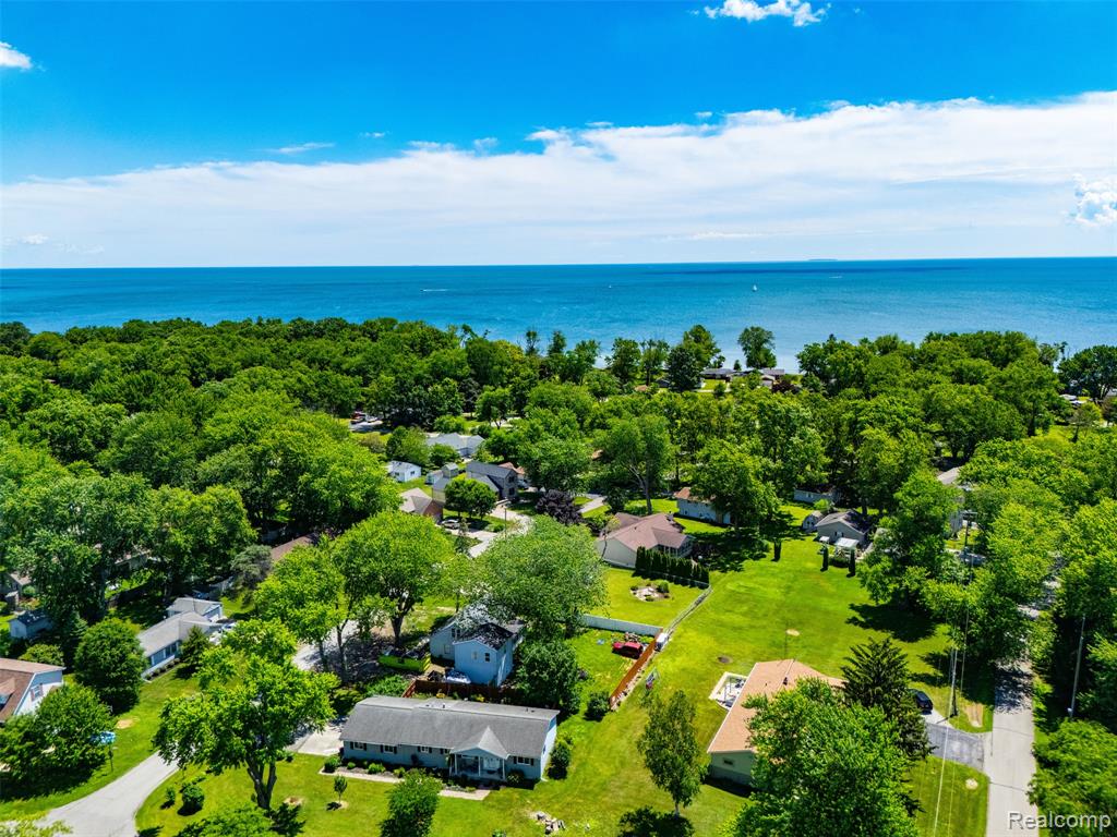 7700 Beachway Drive, Monroe, MI 48161 — Photo 27
