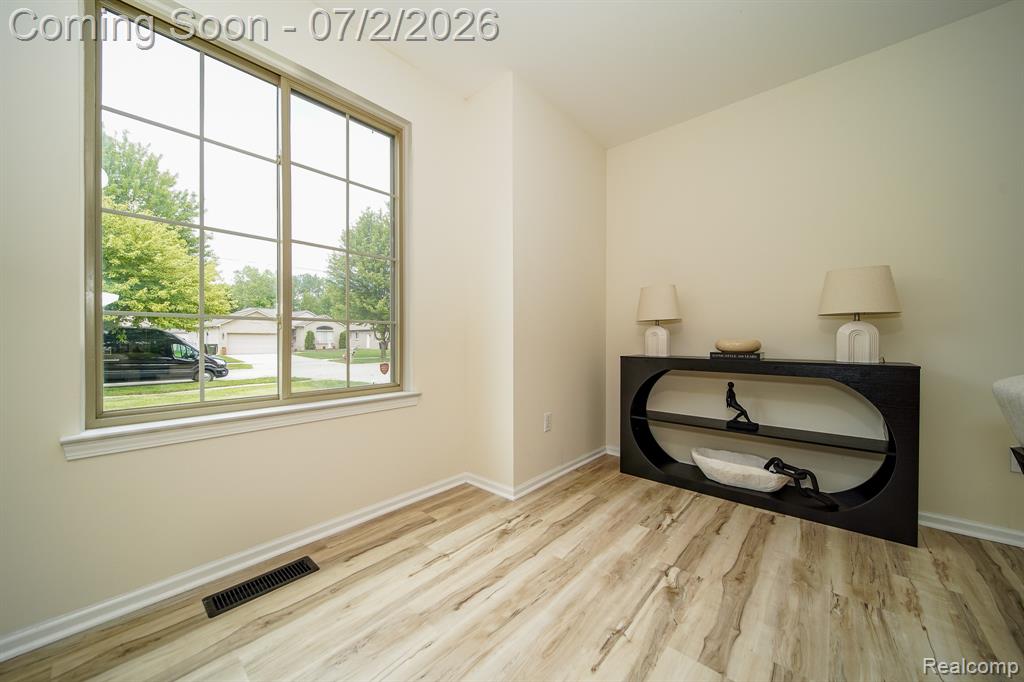 5558 Bedell Road, Sterling Heights, MI 48310 — Photo 20