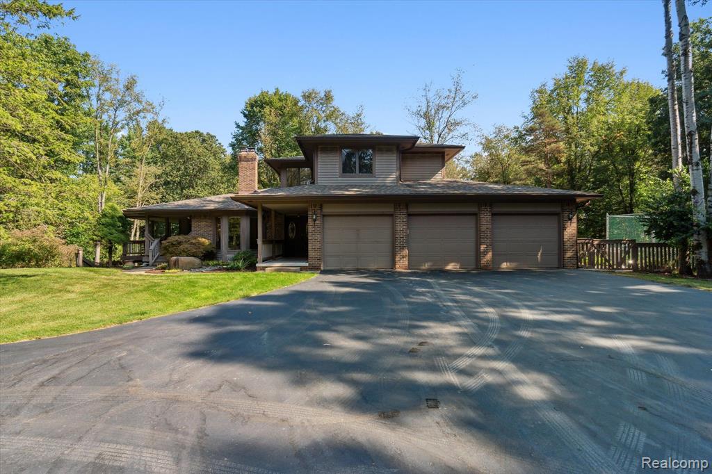 767 W DAVIS Road, Howell, MI 48843 — Photo 2