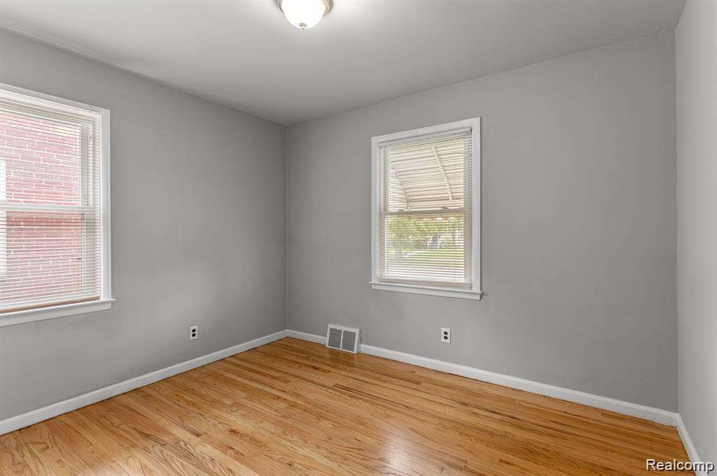 4127 HOWARD Street, Lincoln Park, MI 48146 — Photo 13