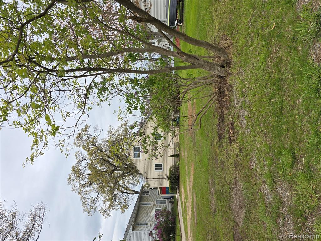 9114 Pontiac Lake Road, White Lake, MI — Photo 14
