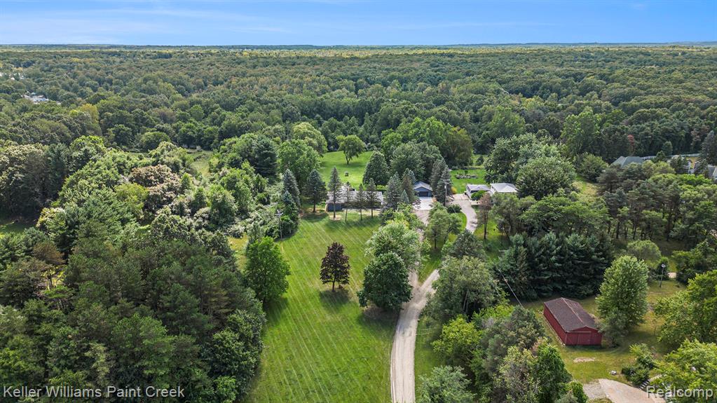 931 Rochester Road, Leonard, MI 48367 — front exterior