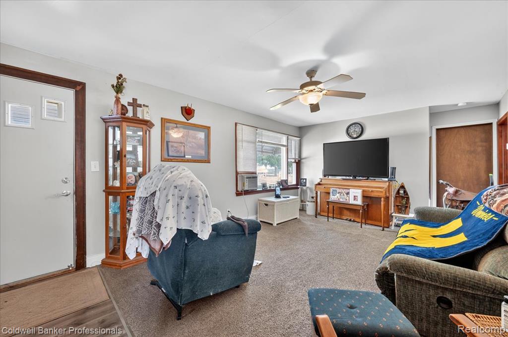 6130 2ND Street, Mayville Vlg, MI 48744 — Photo 4