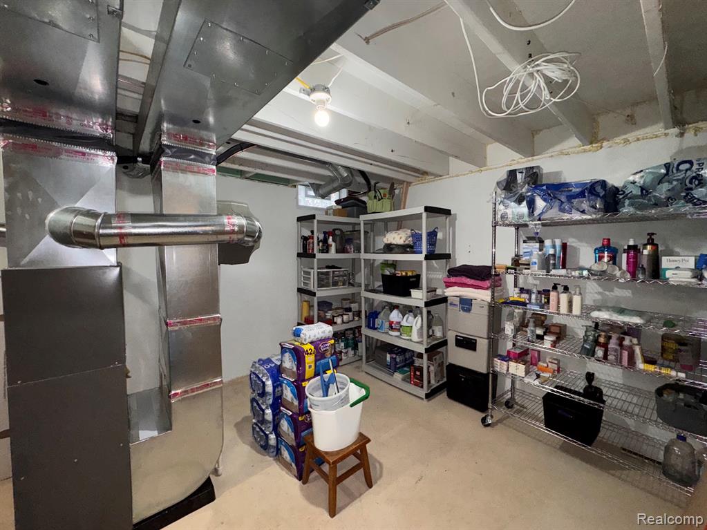 35149 Woodbury Drive, New Baltimore, MI 48047 — Photo 40