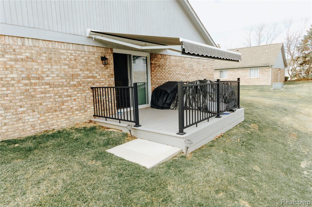23342 Redman Court, Trenton, MI 48183 — Photo 6