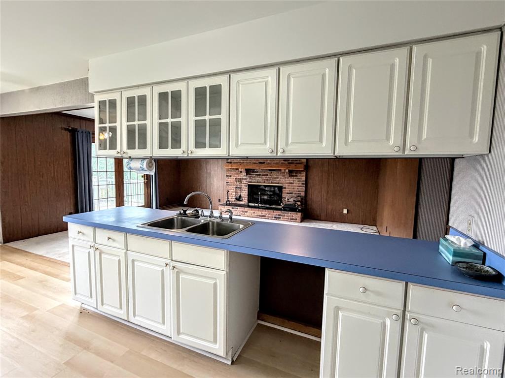 8079 Farley Road, Pinckney, MI 48169 — Photo 11