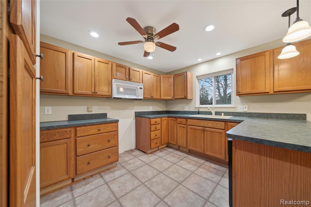 45145 9 Mile Road, Northville, MI 48167 — Photo 14