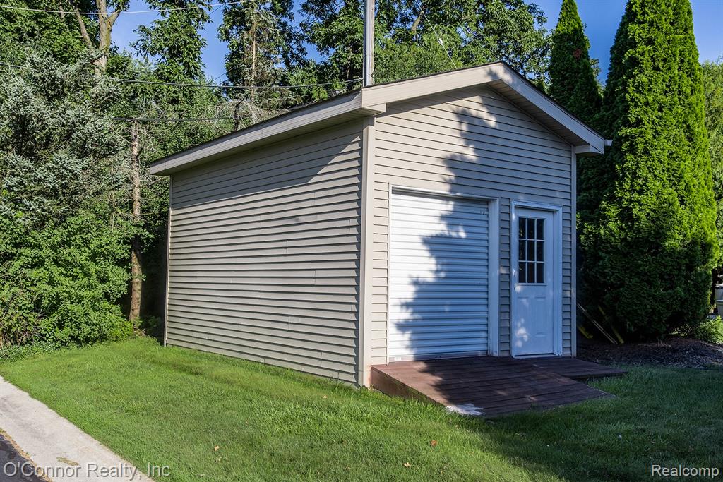 4126 Yankee Road, St. Clair, MI 48079 — Photo 36