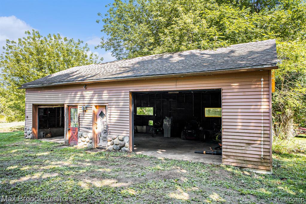 7147 Mabley Hill Road, Fenton, MI 48430 — Photo 23
