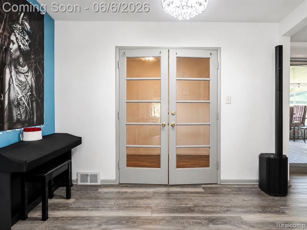25538 Schoolcraft, Redford, MI 48239 — Photo 13