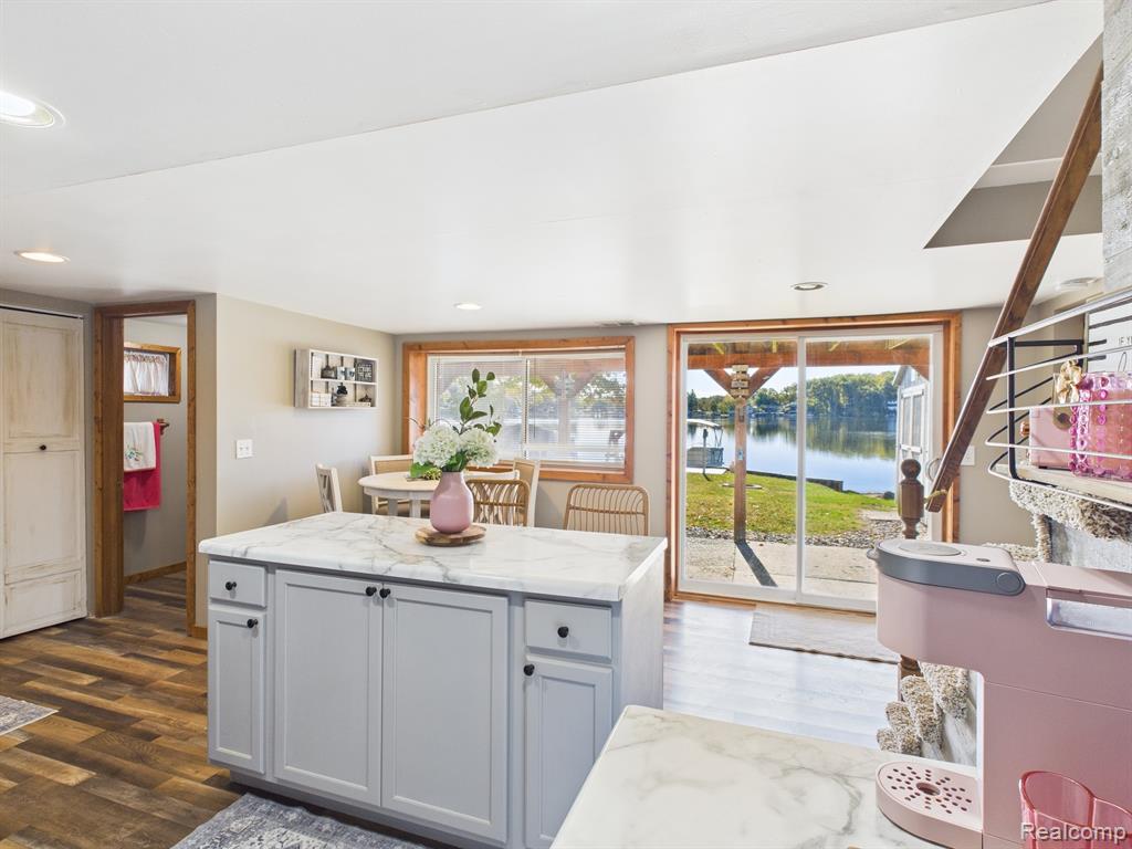 408 Peninsula Drive, Columbiaville, MI 48421 — Photo 16