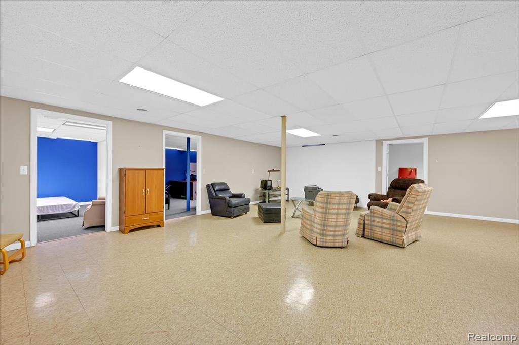 44680 Elizabeth Road, Clinton Twp, MI 48036 — Photo 21