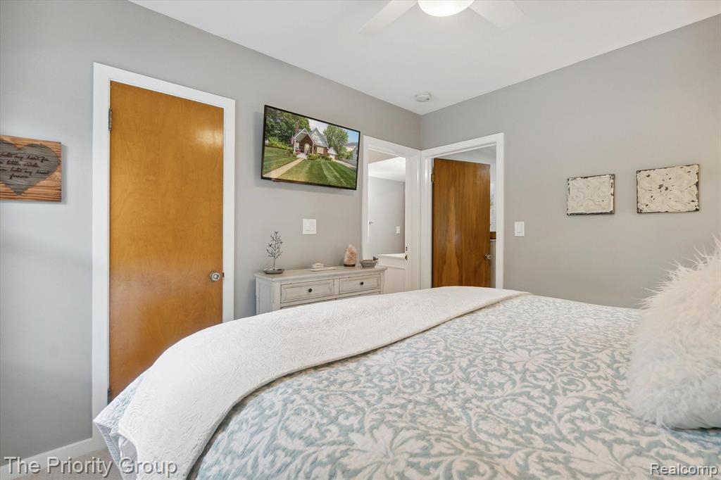 128 N CHURCH Street, Ortonville, MI 48462 — Photo 21