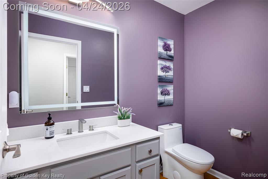 403 S Pine Creek Court, Waterford, MI 48327 — Photo 14