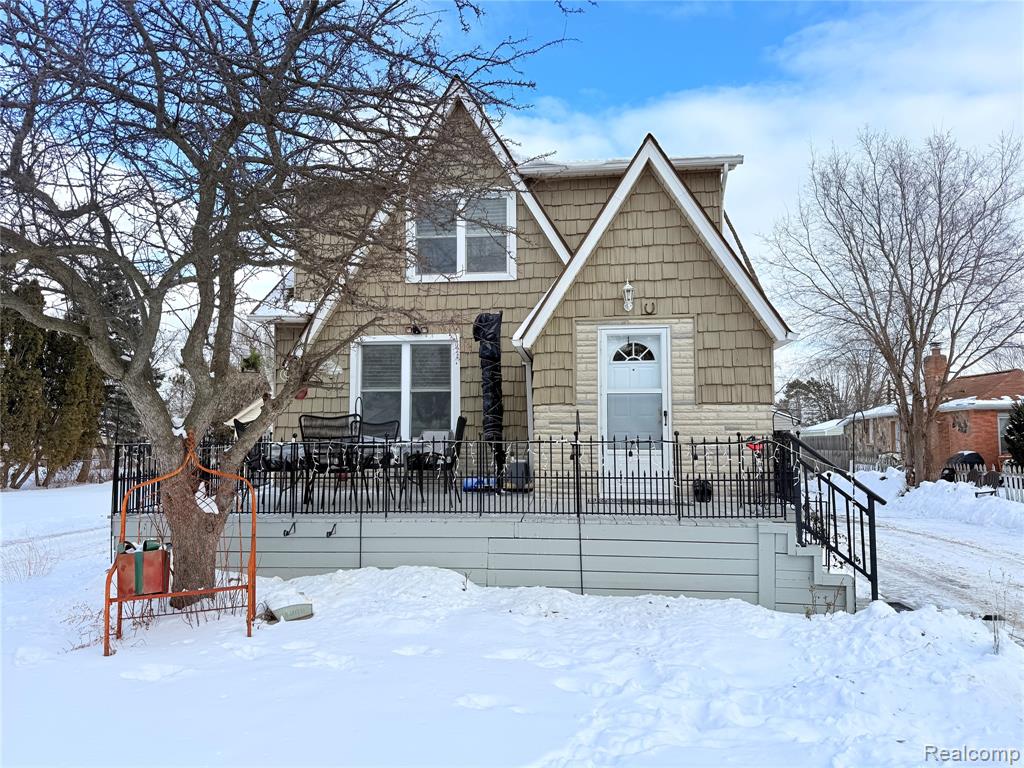 33526 Duncan, Fraser, MI 48026 — Photo 2