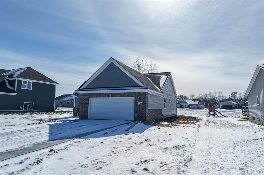 10190 Hunt Drive, Davison, MI 48423 — Photo 4