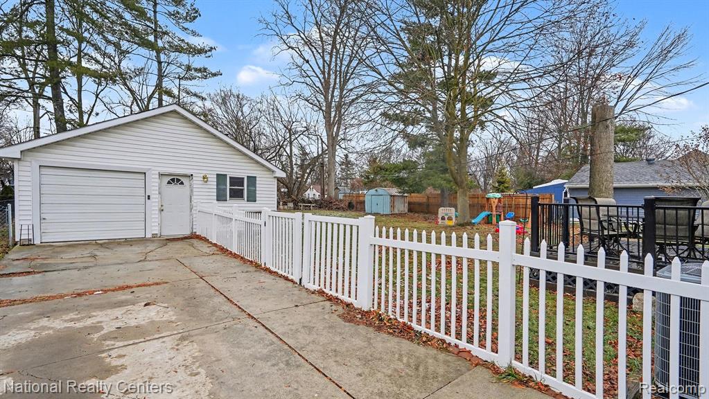 15643 Fry Street, Plymouth, MI 48170 — Photo 5