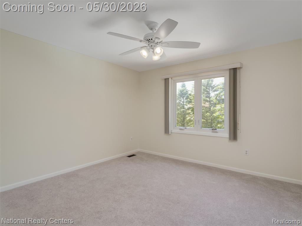 47245 N Pointe Drive, Canton, MI 48187 — Photo 32