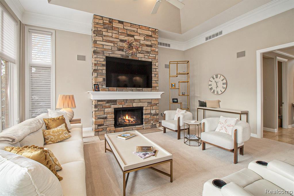 6997 Oakhurst Ridge Road, Clarkston, MI 48348 — Photo 11