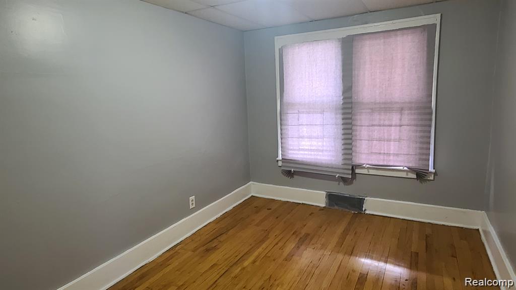 12019 Woodmont Avenue, Detroit, MI 48227 — Photo 12