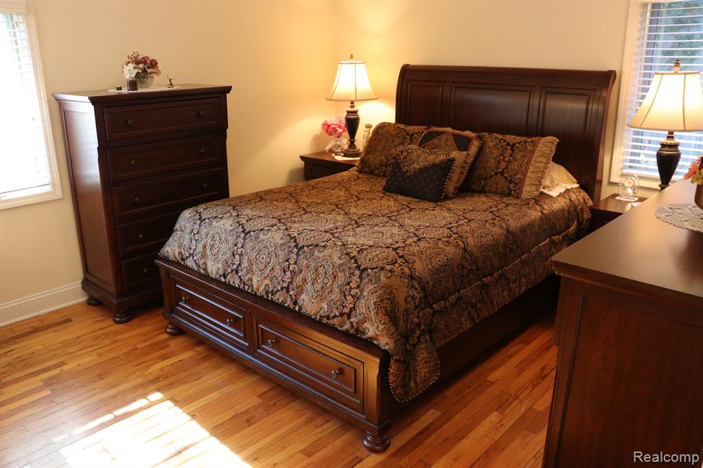 46877 W ANN ARBOR Trail, Plymouth, MI 48170 — Photo 12