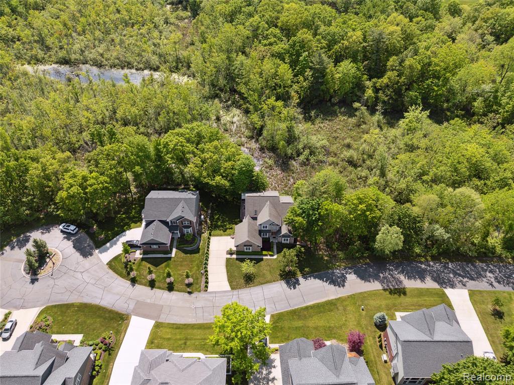418 Greenan Lane, Lake Orion, MI 48362 — Photo 58