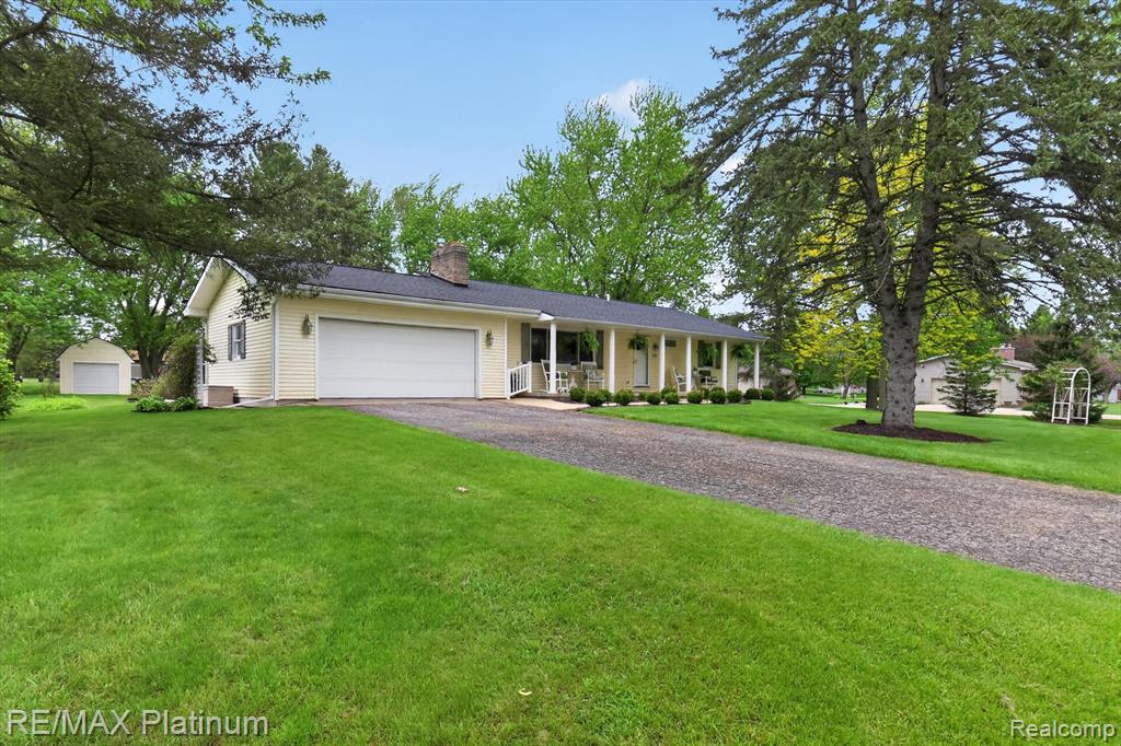 139 Edgemont Drive, Howell, MI 48855 — Photo 60