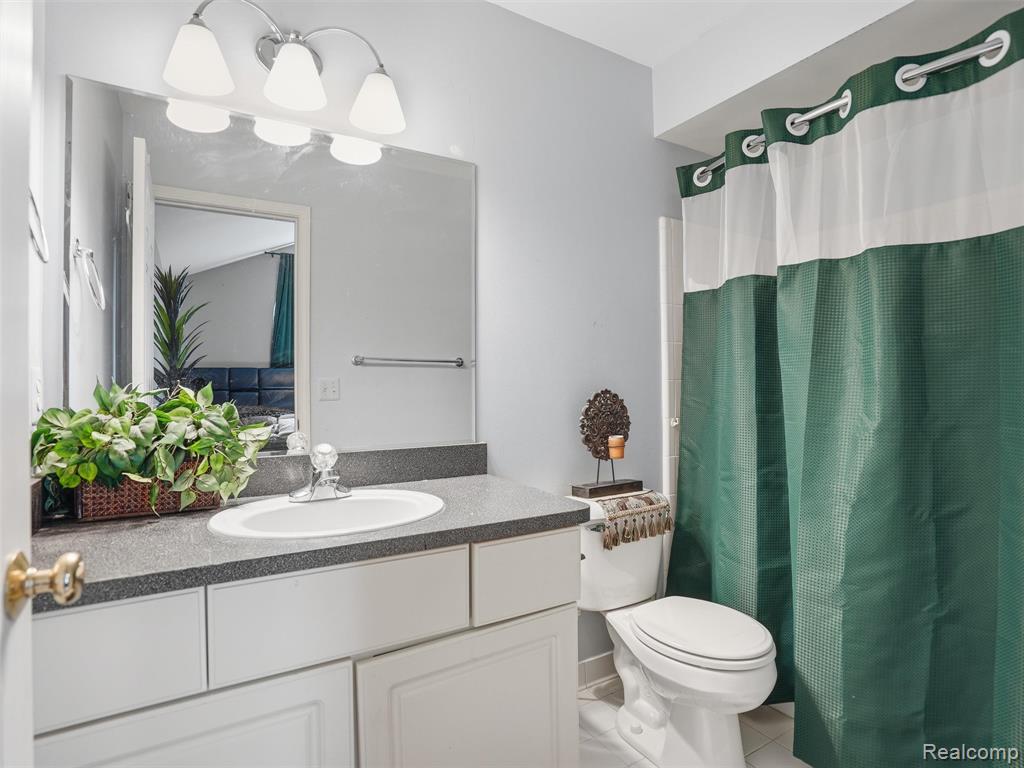 52088 Southview Ridge, Macomb, MI 48042 — Photo 14