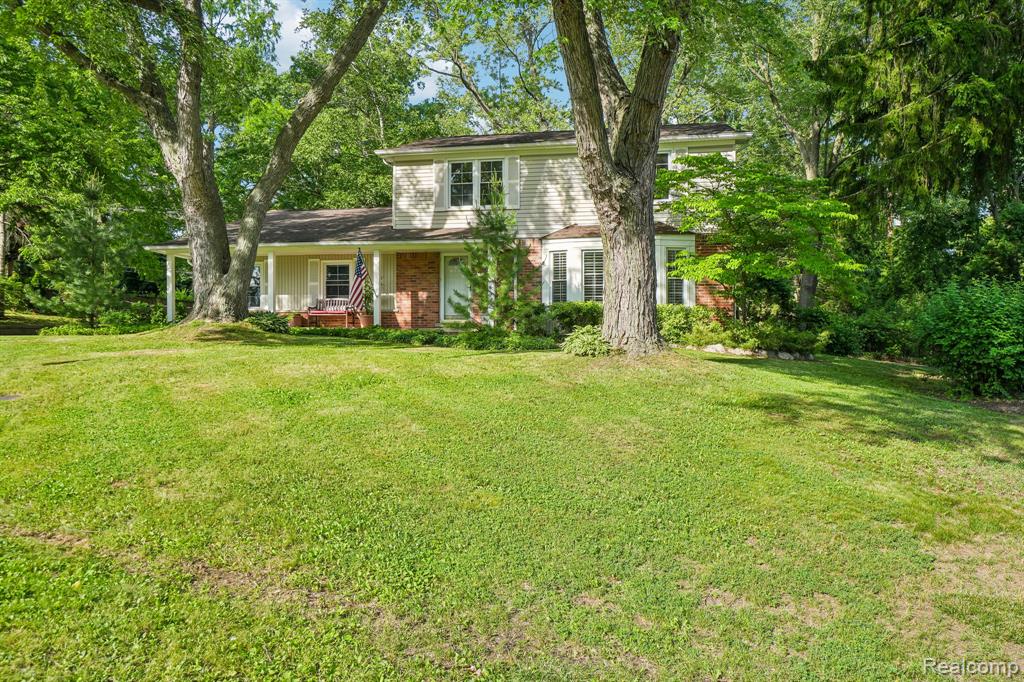 2675 Douglas Drive, Bloomfield Hills, MI 48304 — Photo 2