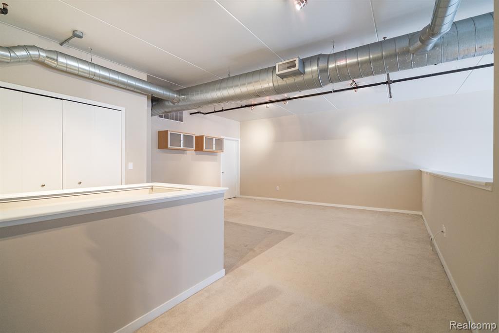 610 #204 S. Troy, Royal Oak, MI 48067 — Photo 22