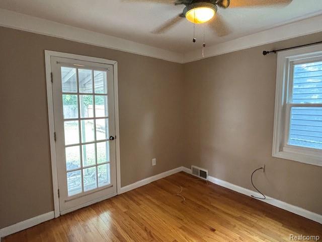 609 N Dorchester Avenue, Royal Oak, MI 48067 — Photo 10