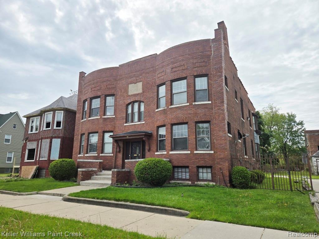 268 Marston Street, Detroit, MI 48202 — Photo 3