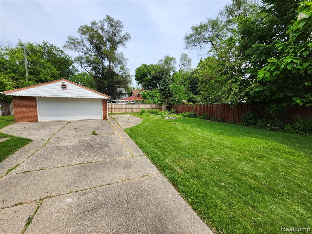 6504 Grandmont Avenue, Detroit, MI 48228 — Photo 6