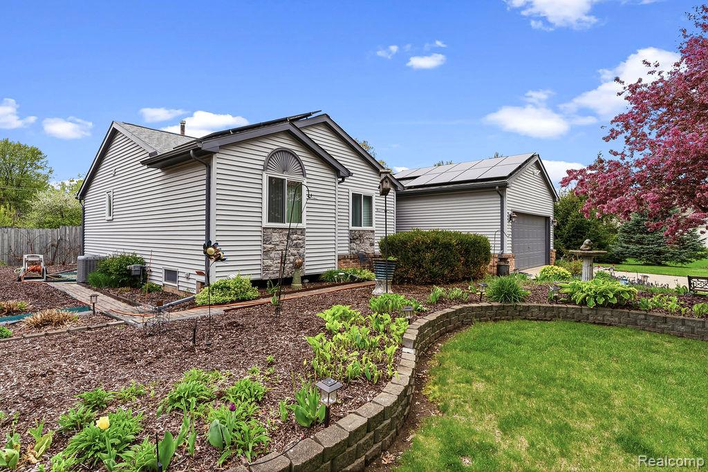 4713 Desert Bridge Court, Highland, MI 48356 — Photo 5
