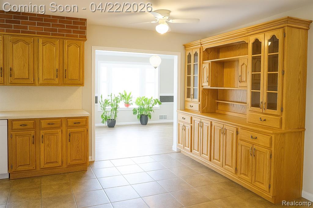 3161 Eastgate Street, Burton, MI 48519 — Photo 17