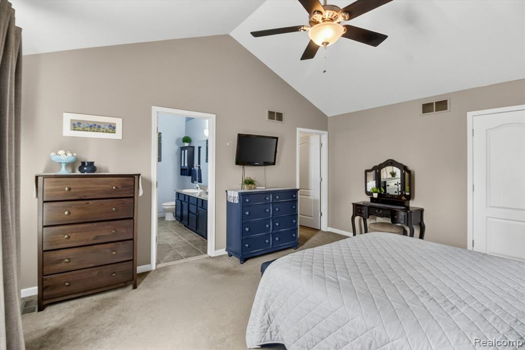 49271 Laguna Drive, Van Buren, MI 48111 — Photo 31