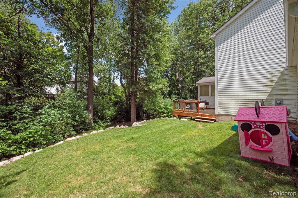 4060 STANMOOR Drive, Waterford, MI 48329 — Photo 43