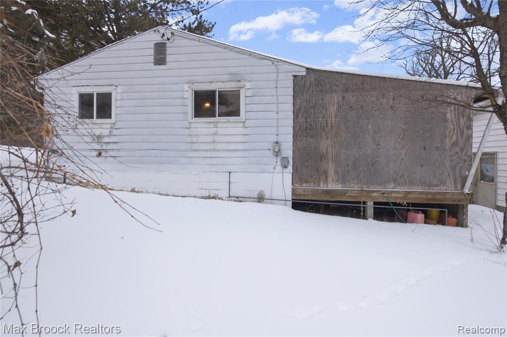 471 Second Street, Gregory, MI 48137 — Photo 27