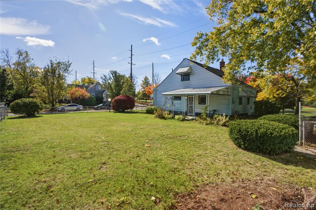 608 Nevada Avenue, Pontiac, MI 48341 — Photo 35