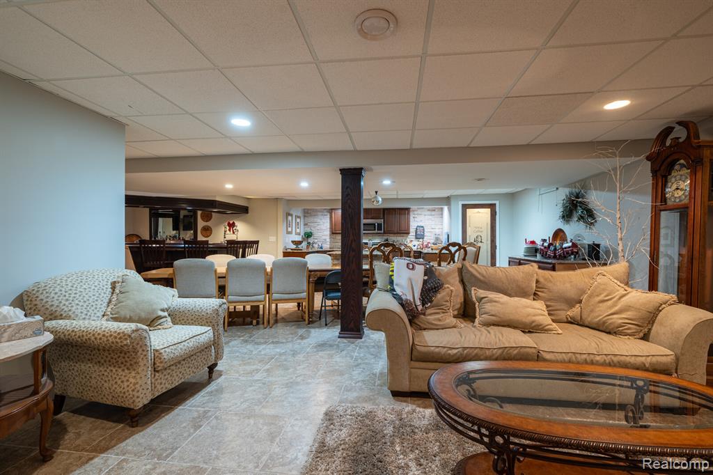 53844 Cherrywood Drive, Shelby Twp, MI 48315 — Photo 41