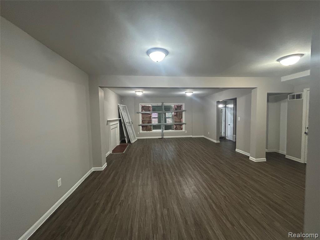 15713 VAUGHAN Street, Detroit, MI 48223 — Photo 8