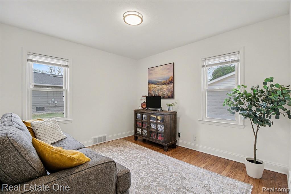 1149 Larkmoor Boulevard, Berkley, MI 48072 — Photo 12
