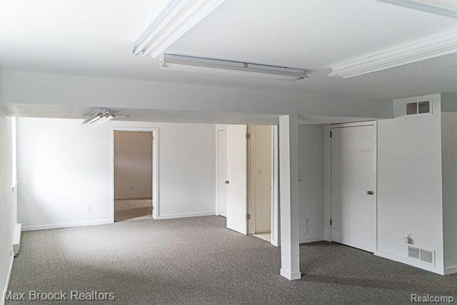 4275 FOXPOINTE Drive, West Bloomfield, MI 48323 — Photo 20