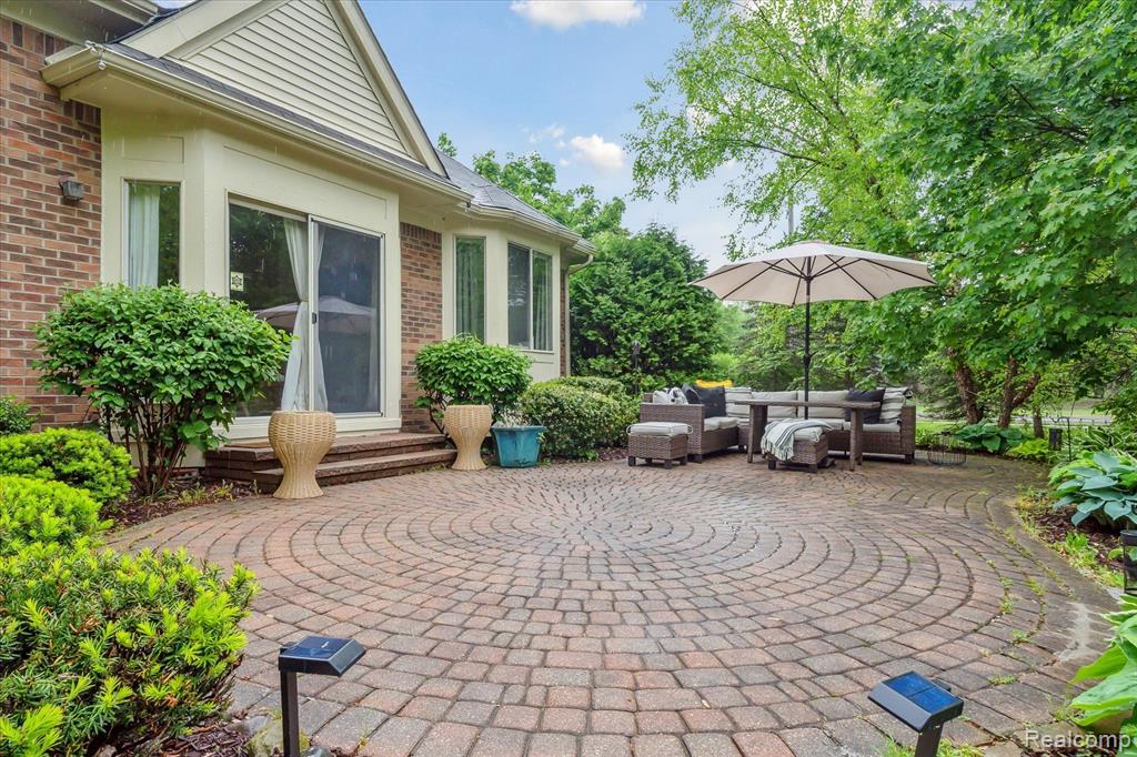 42259 WHITE HART Boulevard, Canton, MI 48188 — Photo 54