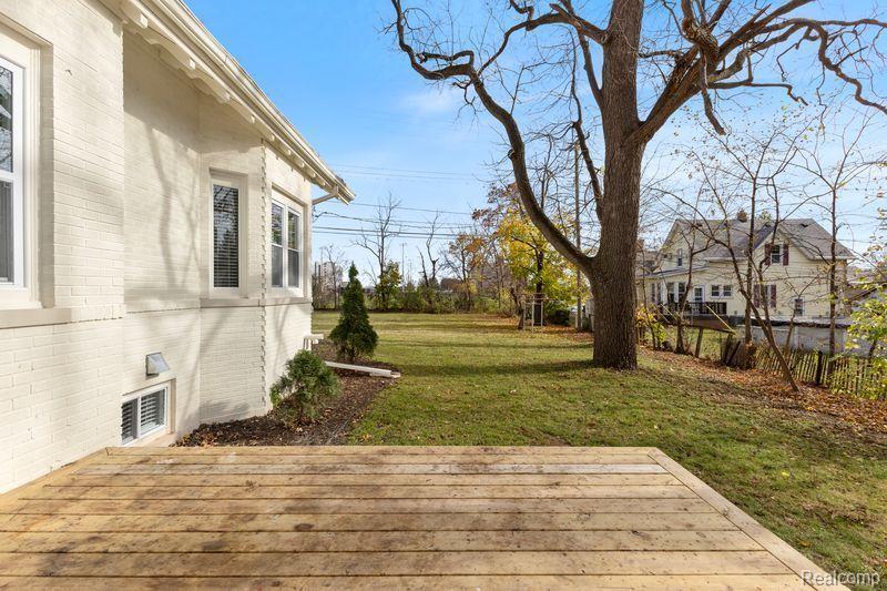 53 MILLER Street, Mount Clemens, MI 48043 — Photo 42