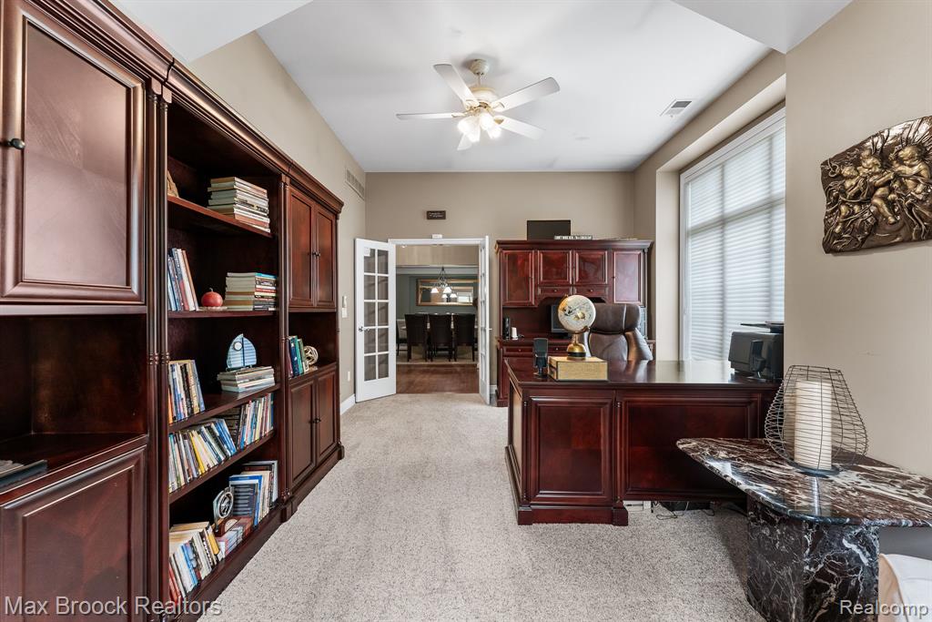 20403 Robinway Drive, Clinton Twp, MI 48036 — Photo 13