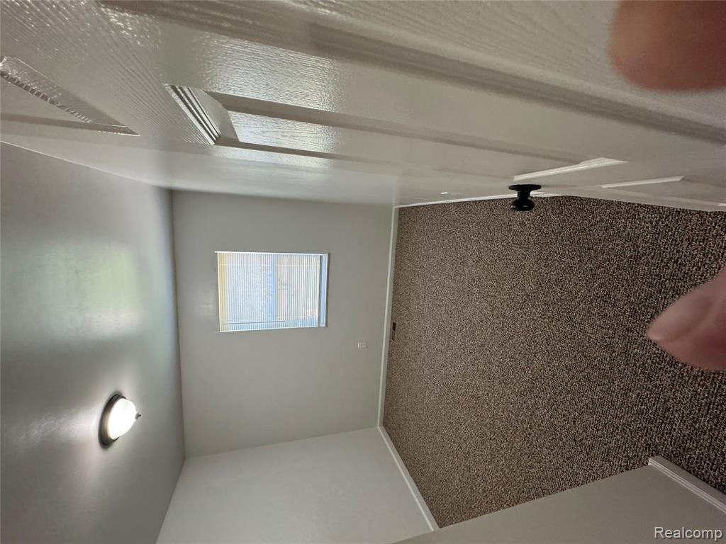 6128 Cold Spring Trail, Grand Blanc, MI 48439 — Photo 13