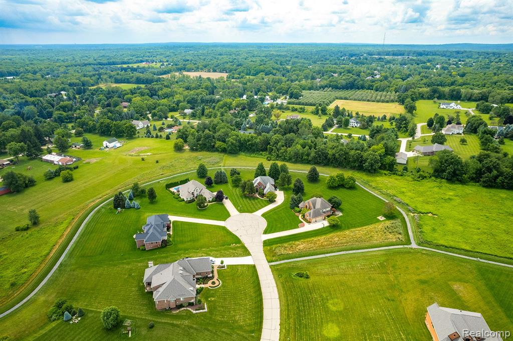 69493 MEADOWBROOK Lane, Bruce, MI 48065 — Photo 15
