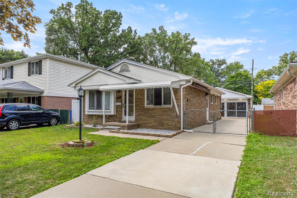 4114 Ziegler Street, Dearborn Heights, MI 48125 — Photo 37