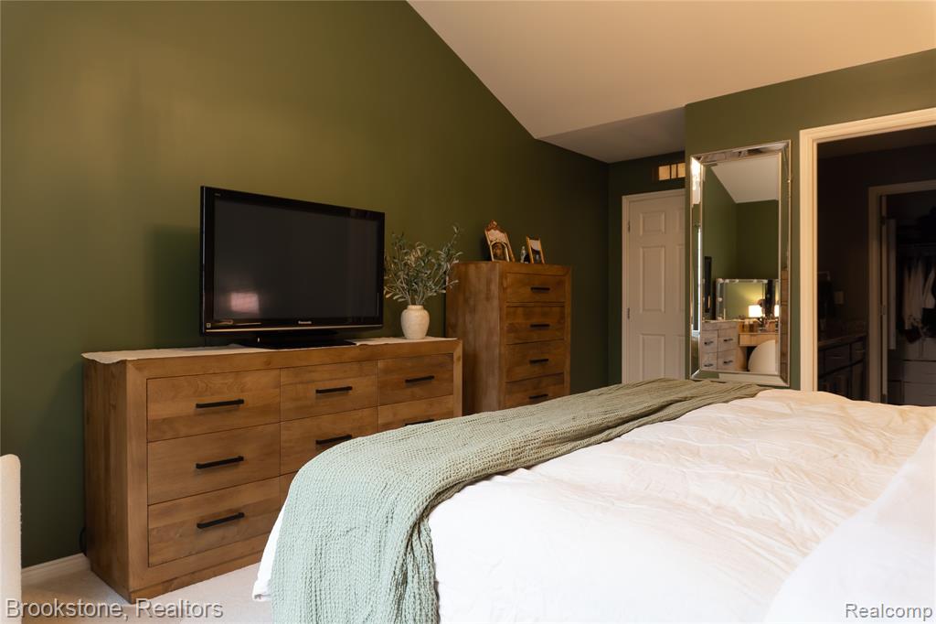 7852 Marie Drive, 86, Shelby Twp, MI 48316 — Photo 13